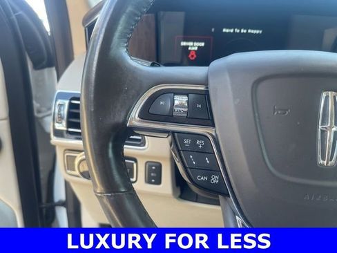 Used 2020 Lincoln Navigator L Reserve w/ Luxury Package image 29