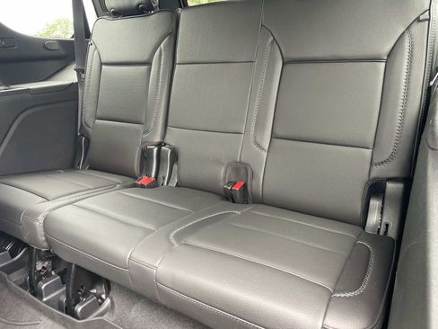 Used 2023 GMC Yukon Denali w/ Denali Reserve Package AWD/4WD image 11