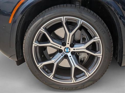 Used 2026 BMW X5 xDrive50e w/ M Sport Package AWD/4WD image 9