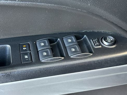 Used 2019 Chevrolet Colorado ZR2 AWD/4WD image 13
