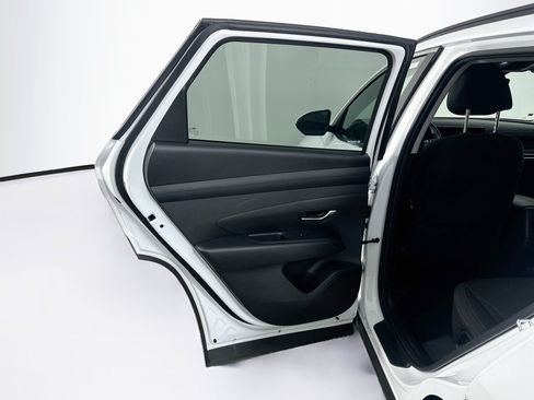 Used 2025 Hyundai Tucson SEL FWD image 27