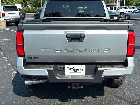 New 2026 Toyota Tacoma TRD Off-Road AWD/4WD image 33
