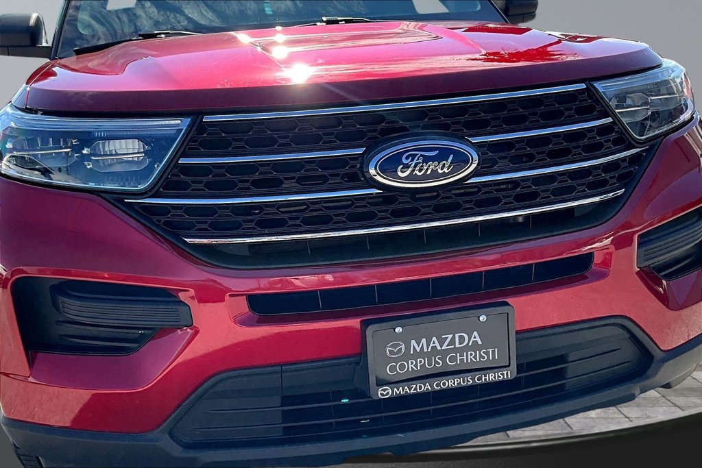 Used 2024 Ford Explorer XLT RWD image 35