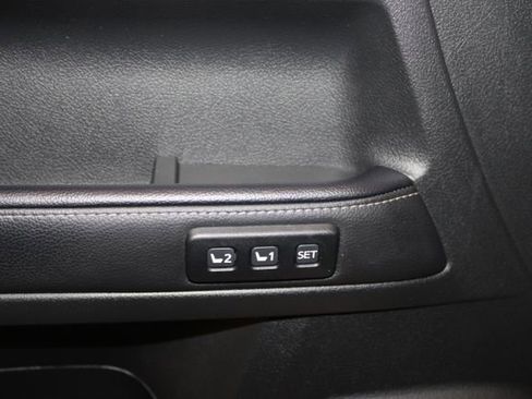 Used 2023 Toyota 4Runner Limited image 12