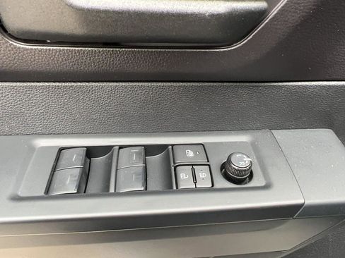 Used 2024 Toyota Tundra SR image 15