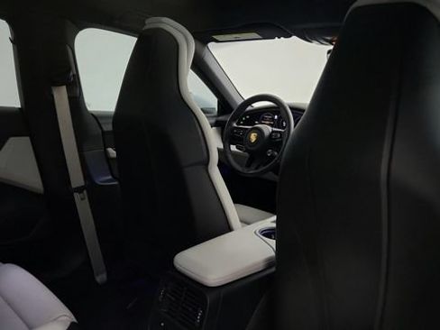 Used 2023 Porsche Taycan w/ Premium Package RWD image 56