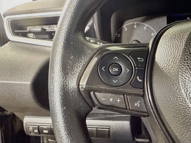 Used 2024 Toyota Corolla LE FWD image 13