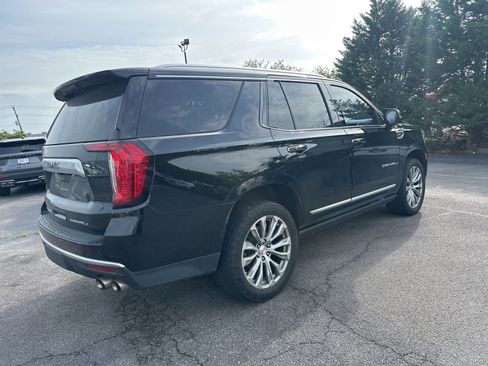 Used 2021 GMC Yukon Denali w/ Denali Premium Package AWD/4WD image 3