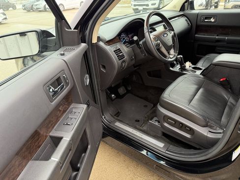 Used 2018 Ford Flex Limited image 5