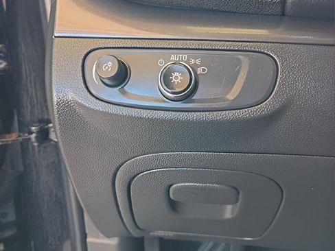 Used 2019 Buick Encore Preferred FWD image 22