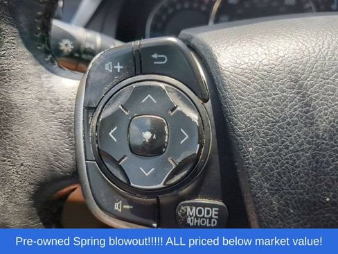 Used 2012 Toyota Camry XLE FWD image 27