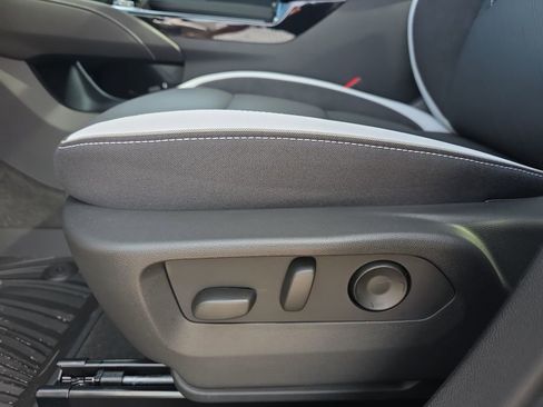 New 2026 Buick Envision Sport Touring AWD/4WD image 32