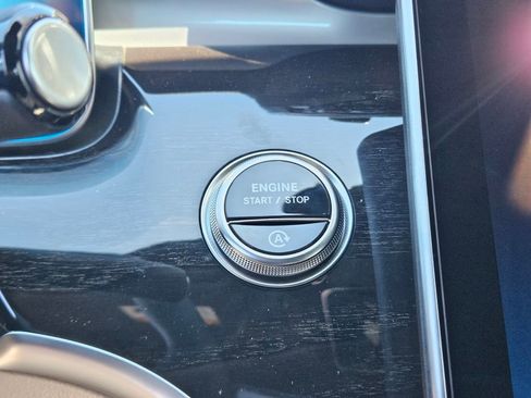 New 2026 Mercedes-Benz C 300 4MATIC Sedan image 21