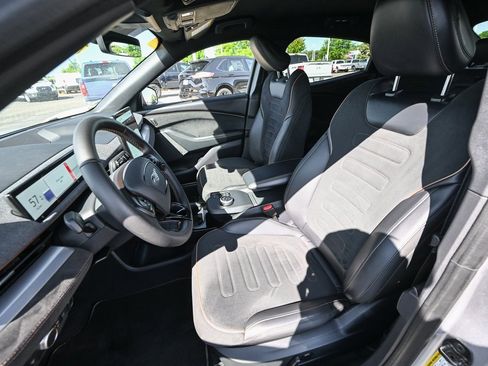 Certified 2021 Ford Mustang Mach-E GT image 19