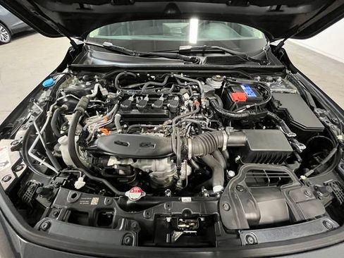 Used 2024 Honda Civic Touring image 28