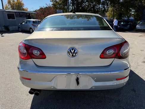 Used 2009 Volkswagen CC VR6 Sport image 4