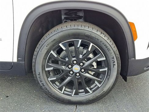 New 2026 Chevrolet Traverse LT w/ Sun and Wheel Package image 6