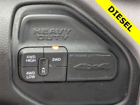 Used 2024 RAM 2500 Big Horn image 28