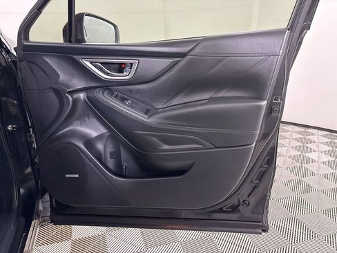 Used 2020 Subaru Forester Touring image 32