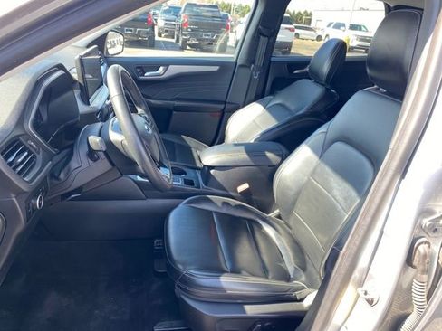 Used 2023 Ford Escape Platinum AWD/4WD image 15