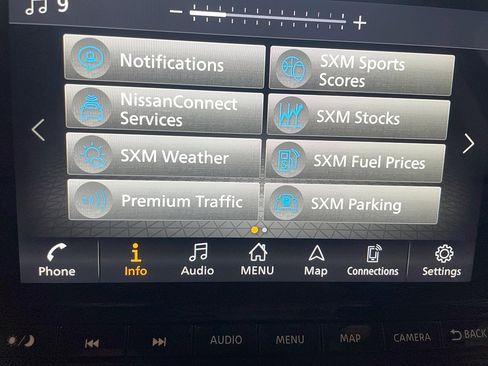 Used 2025 Nissan Pathfinder Platinum image 19