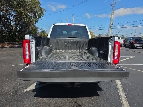 Certified 2025 Ford F250 XLT image 12