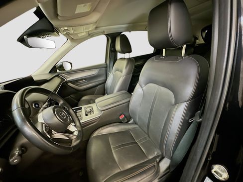 Used 2024 MAZDA CX-90 3.3 Turbo w/ Premium Package image 13