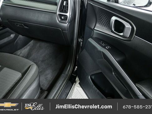Used 2022 Kia Sorento LX AWD/4WD image 25