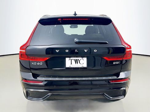 Used 2026 Volvo XC60 B5 Plus w/ Protection Package Premier AWD/4WD image 6