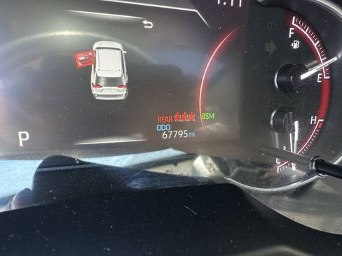 Used 2019 Toyota RAV4 Limited w/ All Weather Liner Package AWD/4WD image 17