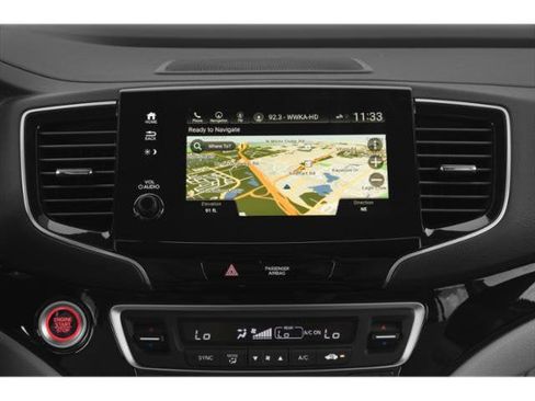 Used 2019 Honda Pilot Touring image 16