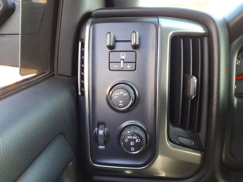 Used 2017 Chevrolet Silverado 1500 LT w/ All Star Edition image 18