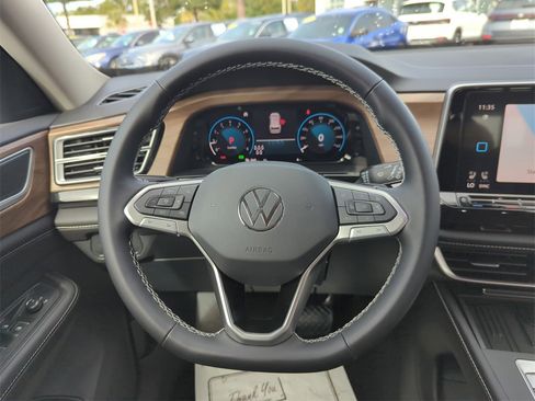 New 2026 Volkswagen Atlas SE image 26