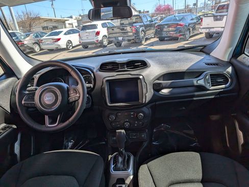 Used 2022 Jeep Renegade Sport image 14