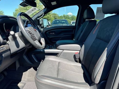 Used 2021 Nissan Titan PRO-4X w/ Pro-4x Utility Package AWD/4WD image 20