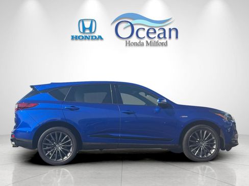 Used 2023 Acura RDX w/ Advance Package AWD/4WD image 2