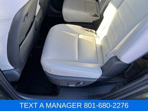 Used 2025 Hyundai Santa Fe Calligraphy AWD/4WD image 33