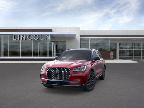 New 2025 Lincoln Corsair Reserve image 2
