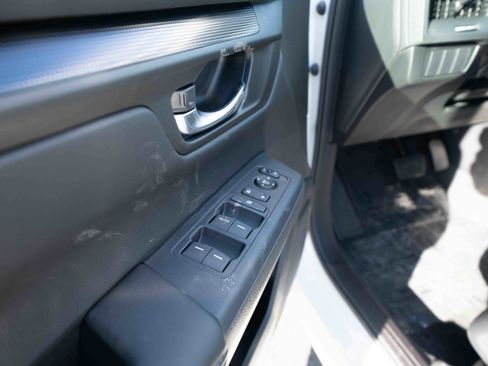 New 2026 Honda CR-V LX image 7