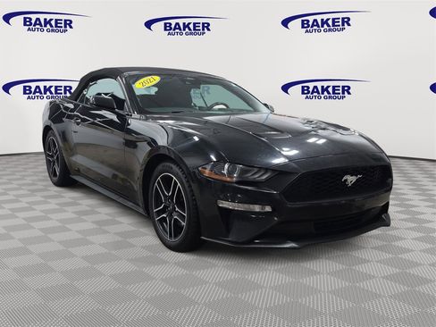 Used 2021 Ford Mustang Premium image 3