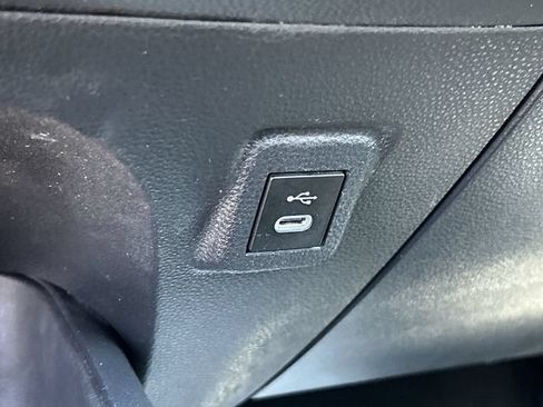Used 2023 Toyota Corolla LE FWD image 27