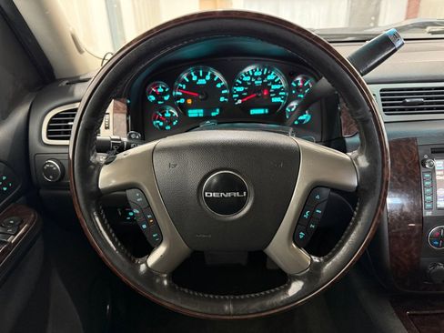 Used 2013 GMC Sierra 2500 Denali image 51