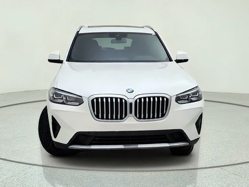 Used 2024 BMW X3 sDrive30i w/ Convenience Package w/ZPA RWD image 3