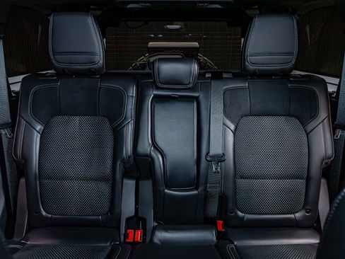 Used 2025 Ford Bronco Raptor AWD/4WD image 22