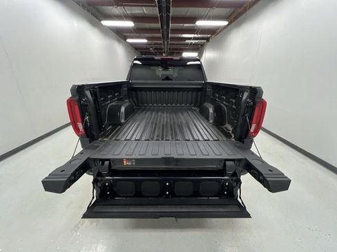 Certified 2024 GMC Sierra 1500 SLT w/ SLT Premium Package image 26