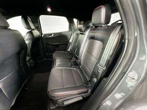 Used 2024 Ford Escape ST-Line image 25
