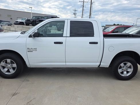 Used 2022 RAM 1500 Tradesman w/ Chrome Appearance Group AWD/4WD image 2