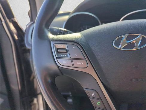 Used 2017 Hyundai Santa Fe Sport w/ 2.4L Tech Package 04 AWD/4WD image 16