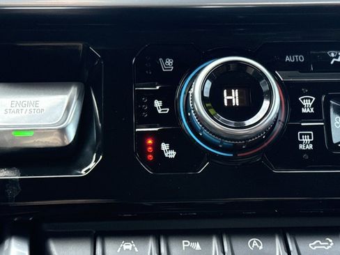 Used 2022 GMC Sierra 1500 Denali Ultimate image 23