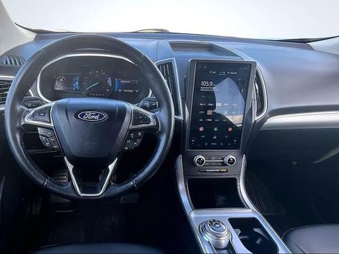 Used 2021 Ford Edge SEL image 9